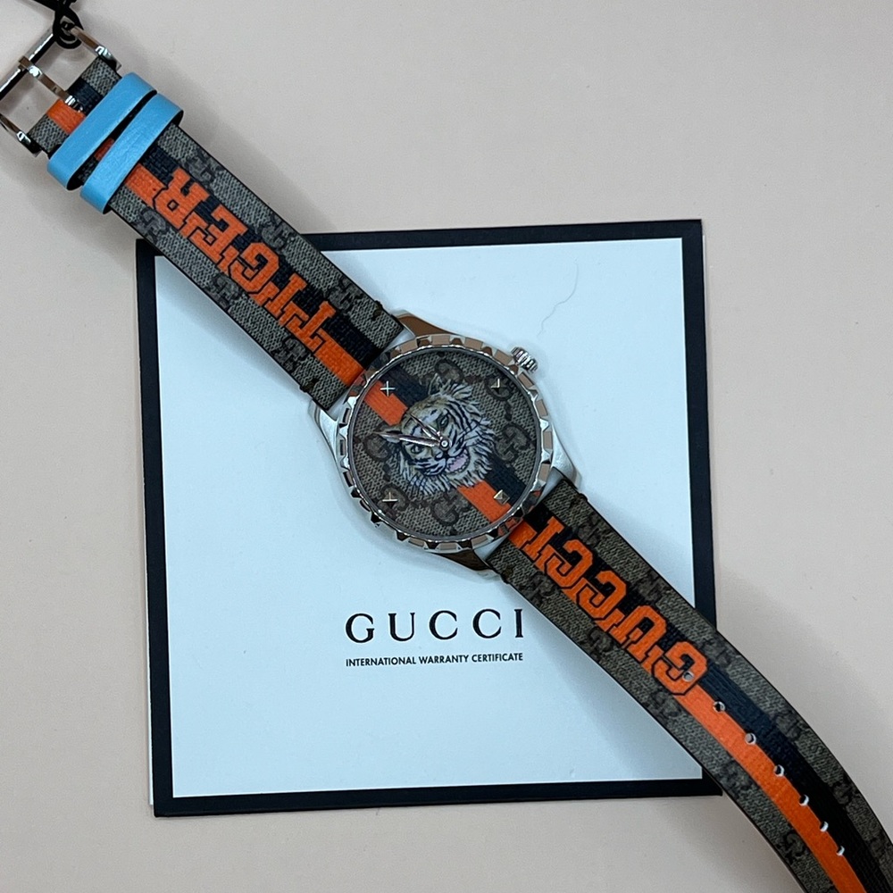 Gucci - G Timeless Tiger Watch - Picture 3 of 15